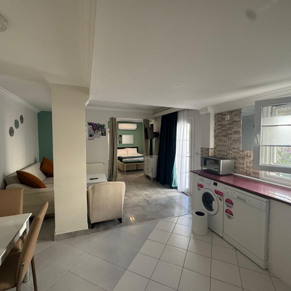 374bea59-700d-4462-8565-4ec22c7e6099